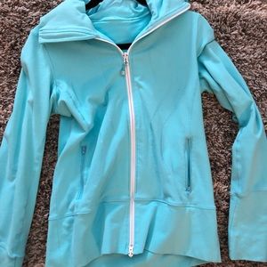 Lululemon scuba zip up size 8